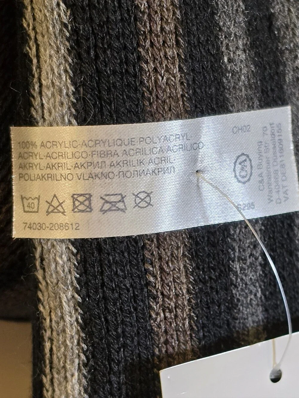 Mens Scarf Black Grey Striped Winter Knit Fringed Long Muffler Soft 74